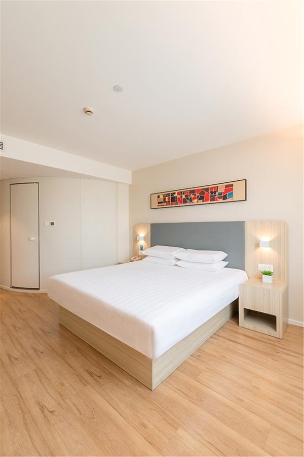 Hanting Changjiang South Road Hotel 2*